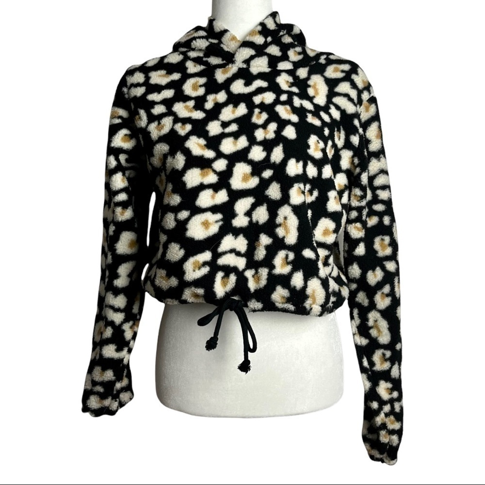 Wild Fable Cropped Hoodie Size M - Picture 4 of 8